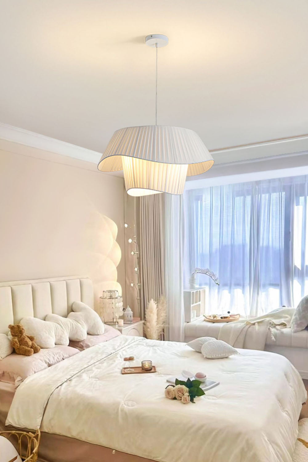 Renée Pendant Lamp