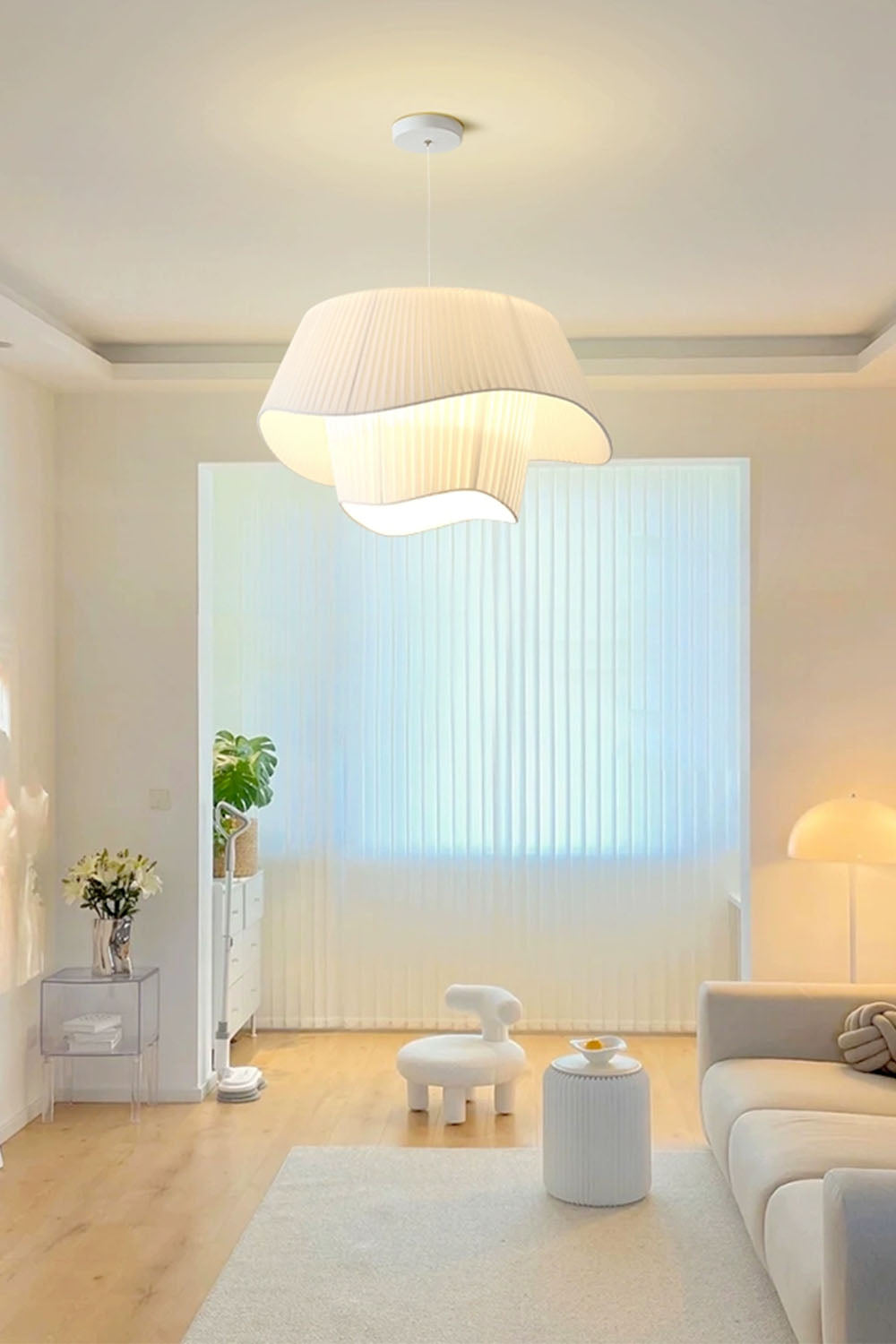 Renée Pendant Lamp
