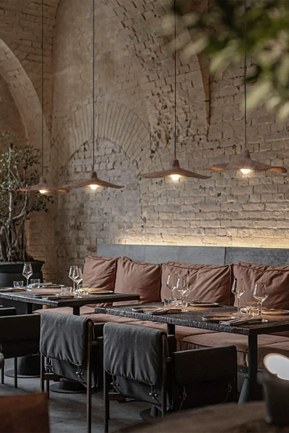 Retro Wabi-Sabi Lotus Leaf Pendant Light