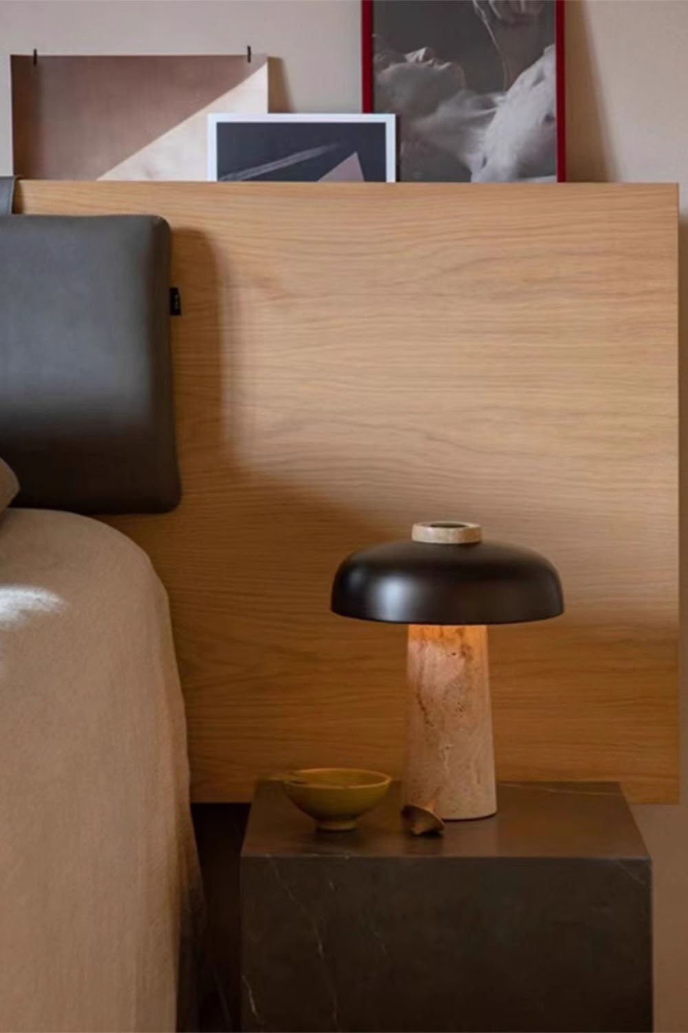 Reverse Mushroom Table Lamp