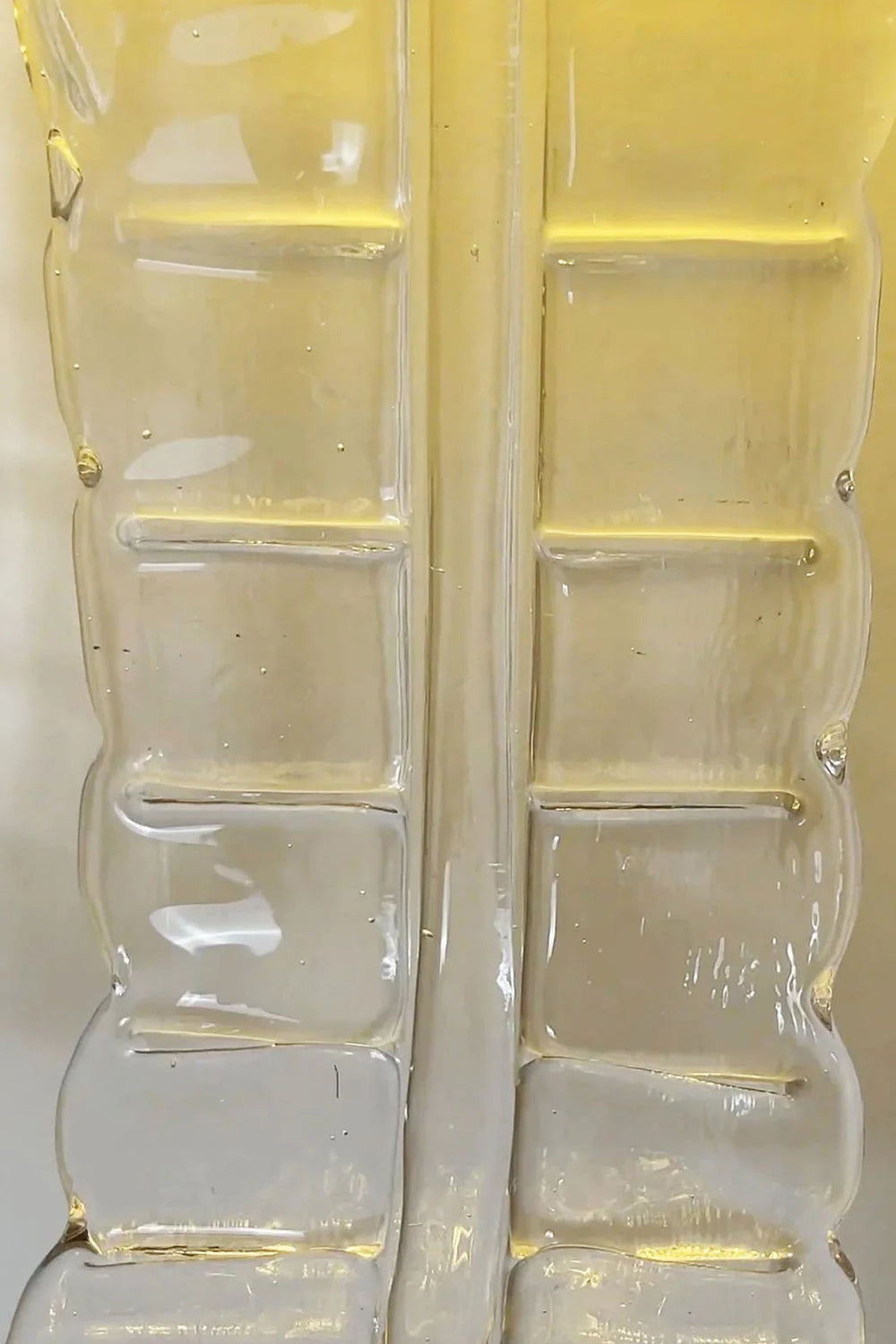 Ribbed Glass Ribbon Wall Light |Glass detail | Samu Lamp