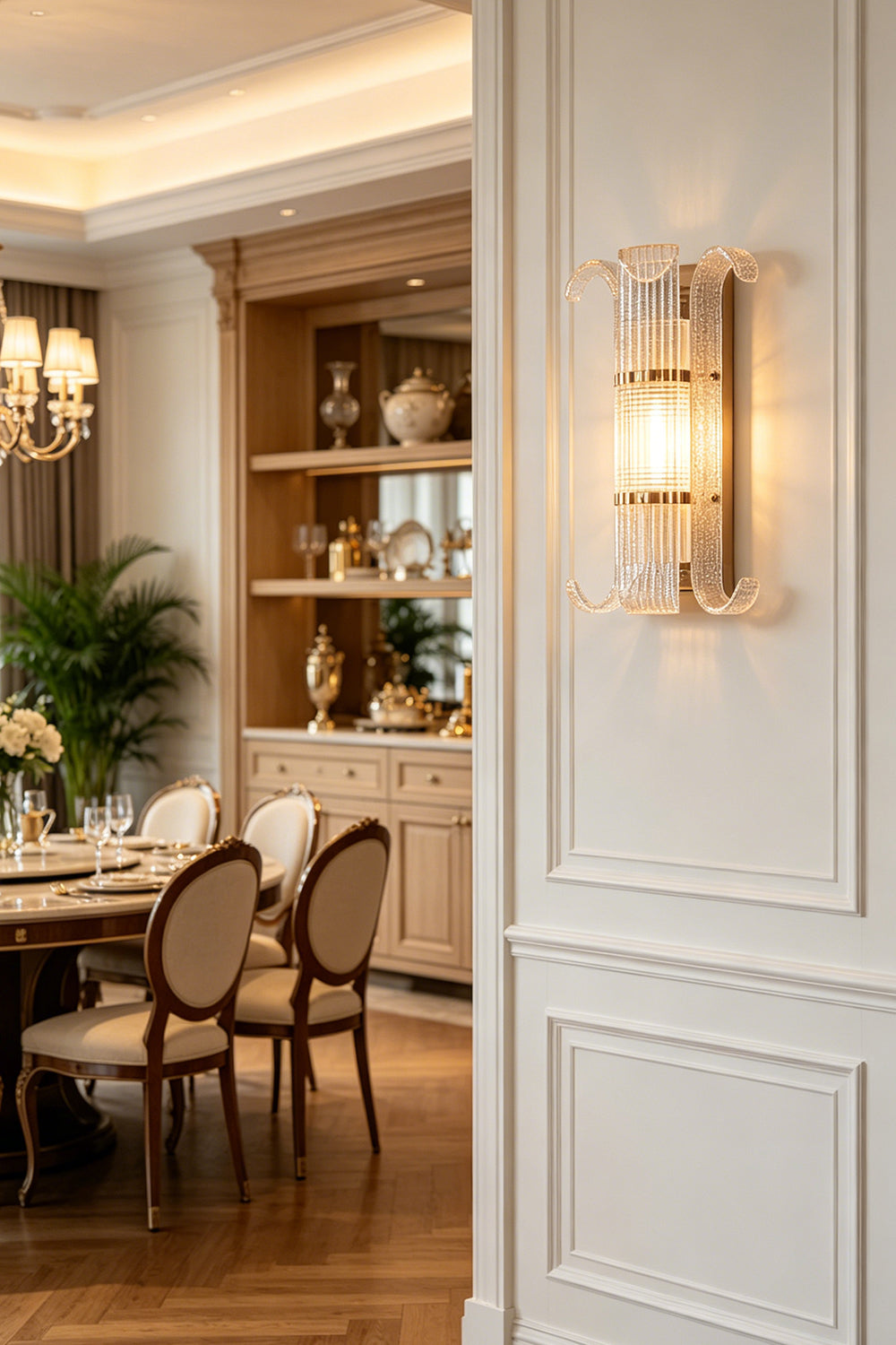 Close-up detail view of the ribbed glass texture | Glass | Showing the clarity and distinct scroll shape of the wall lamp | Samu Lamp