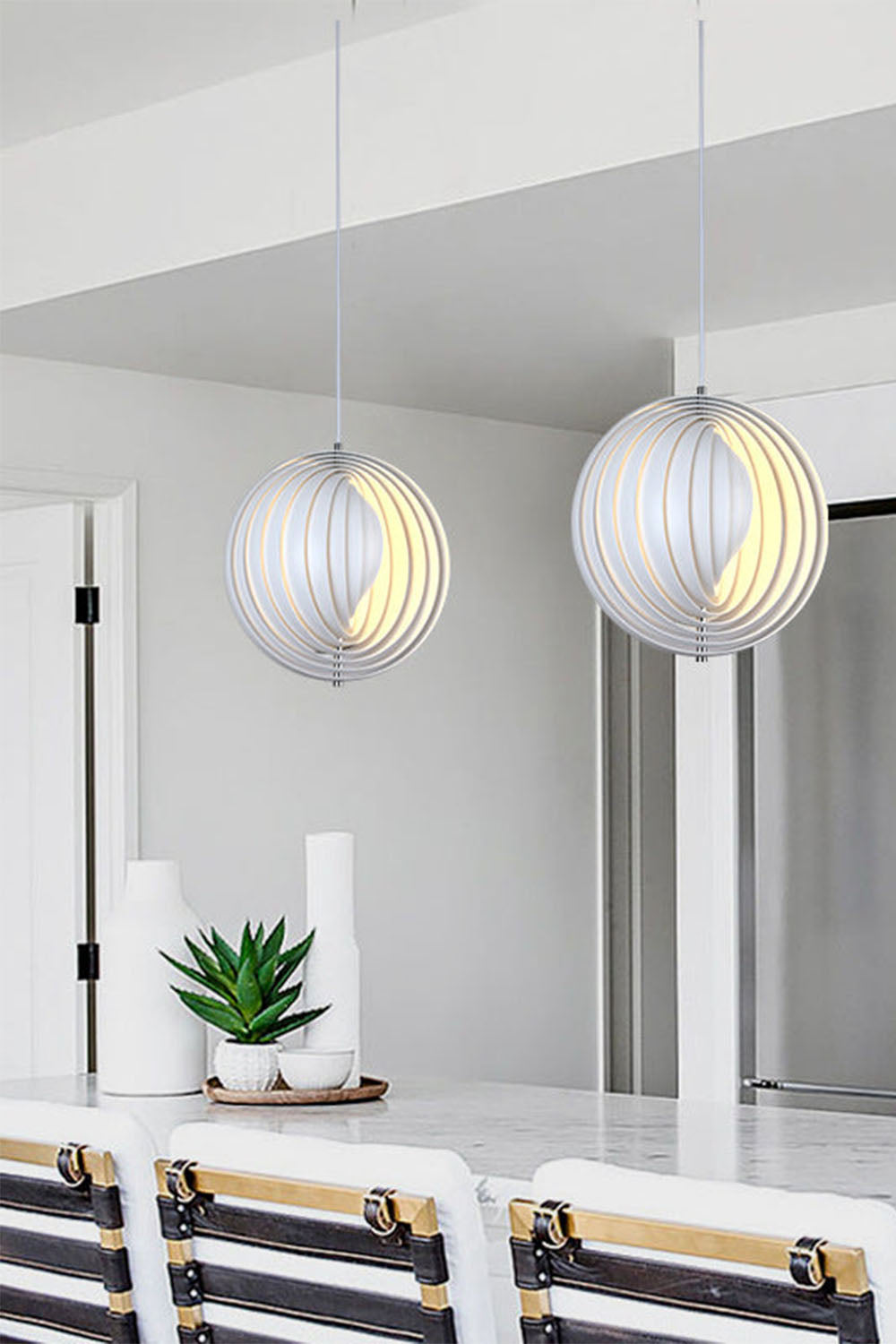 Rotating Moon Pendant Lamp