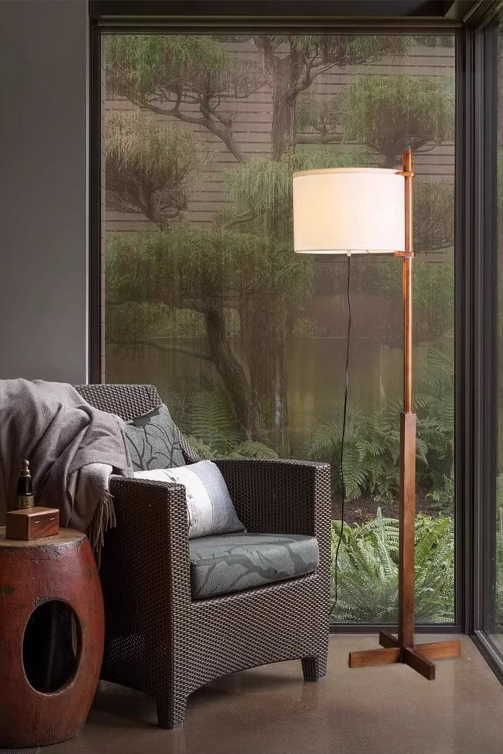 Santa&Cole Walnut Floor Lamp
