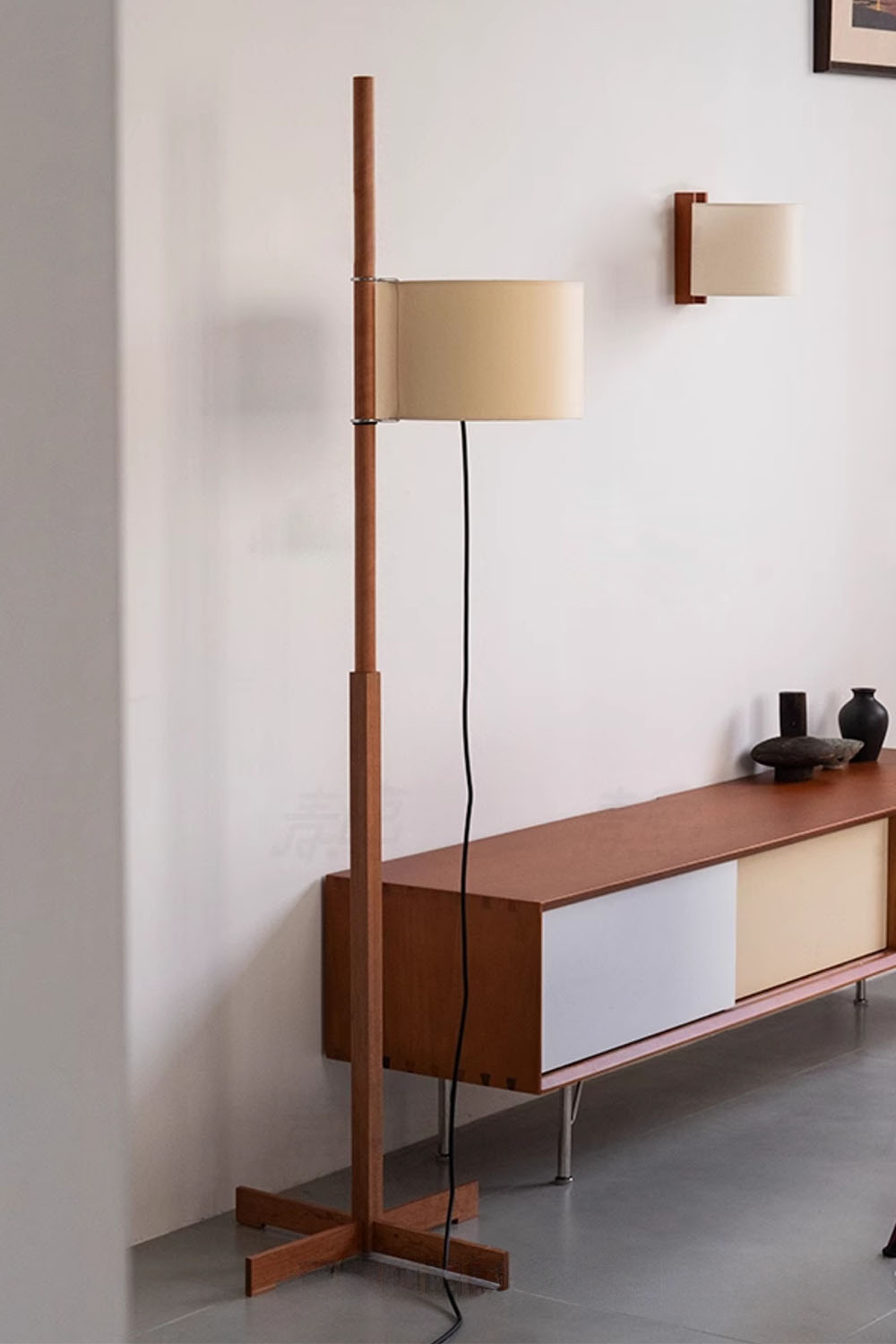 Santa&Cole Walnut Floor Lamp