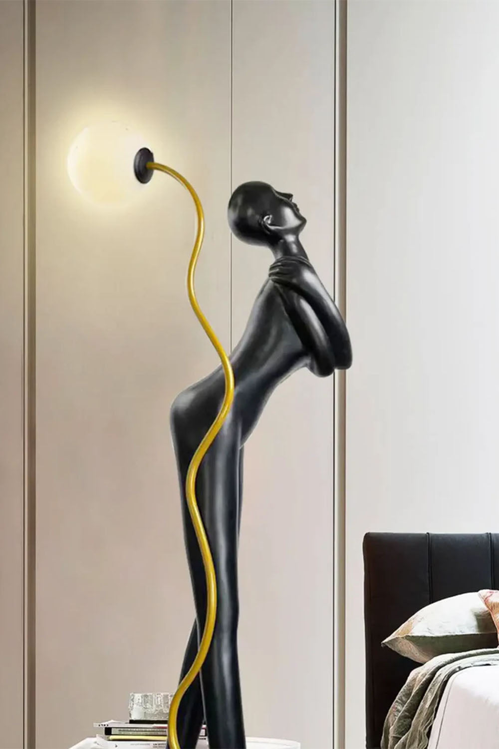 Self-Holding Body Art Sculpture Floor Lamp