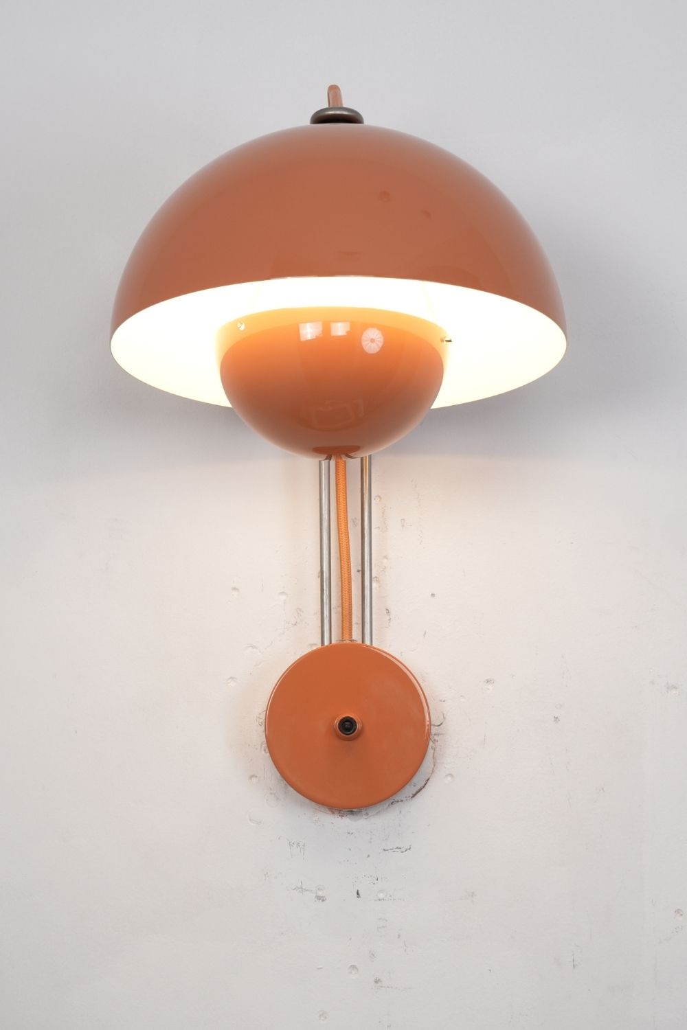Semi-Circle Wall lamp