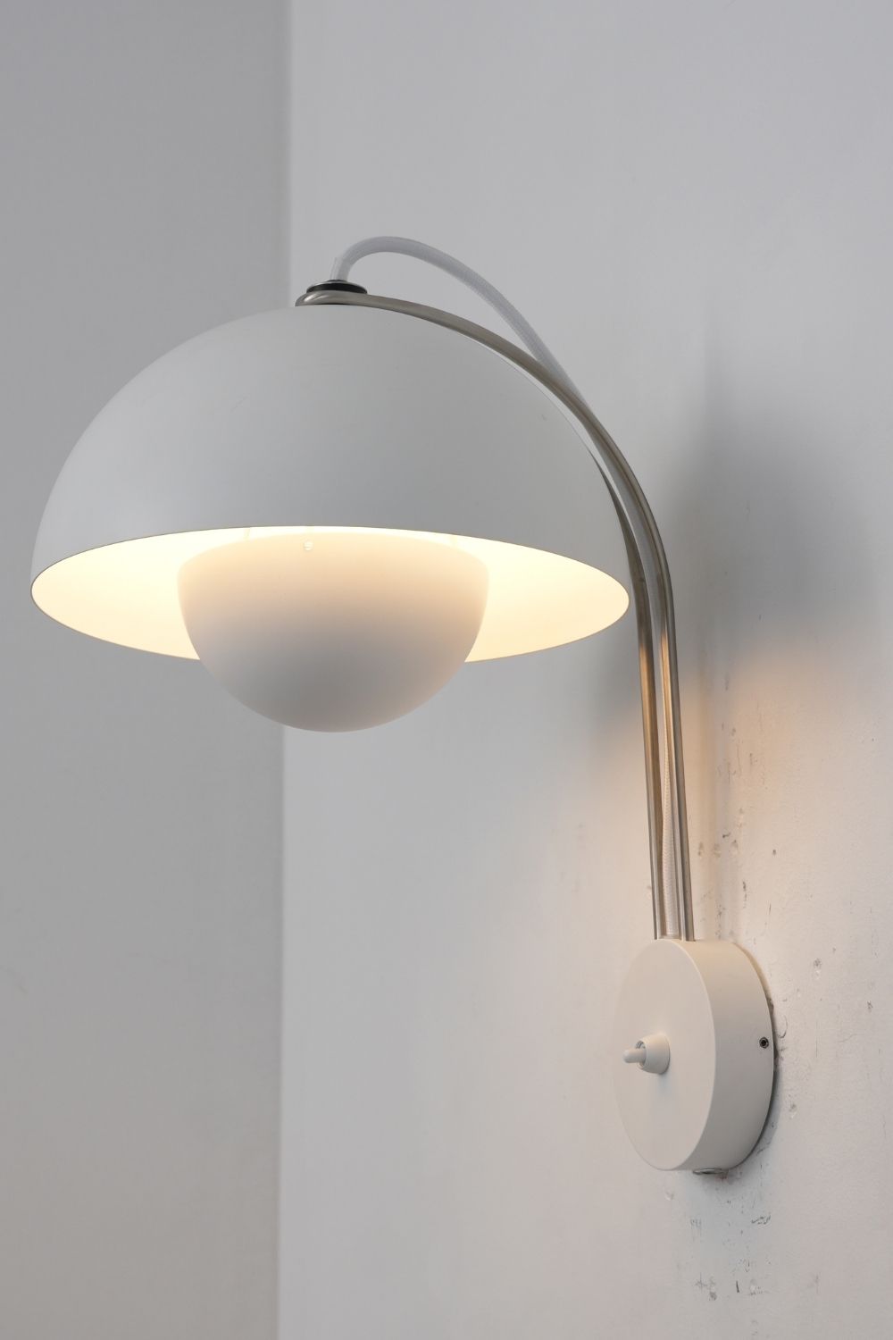 Semi-Circle Wall lamp