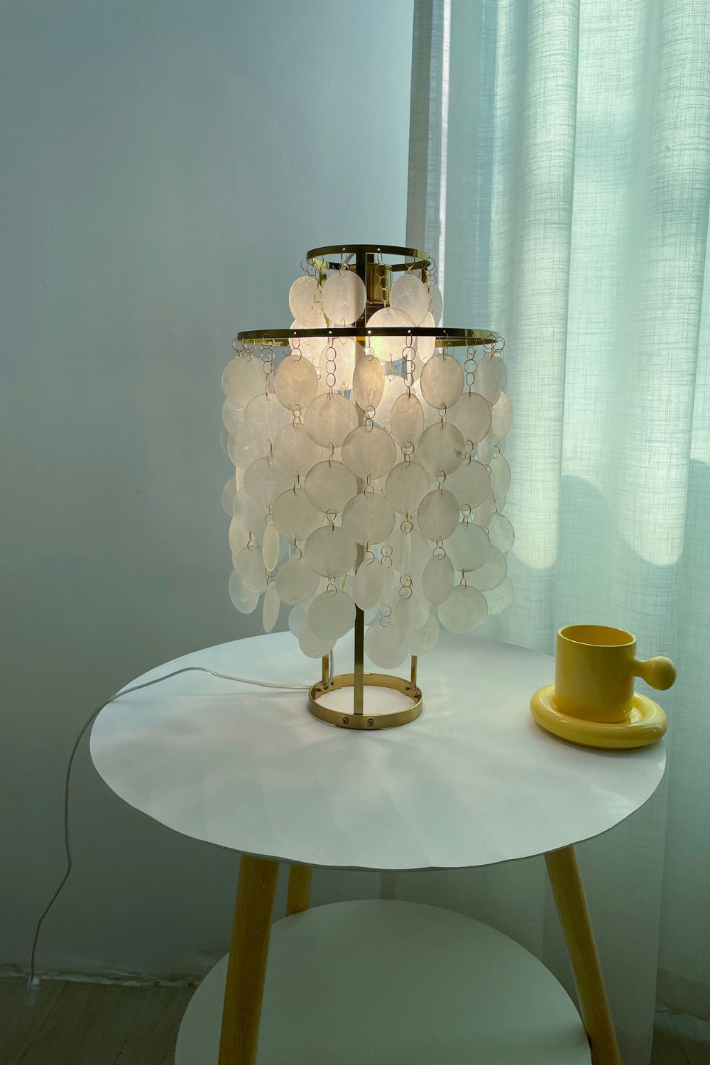 FUN 2 Shell Table Lamp