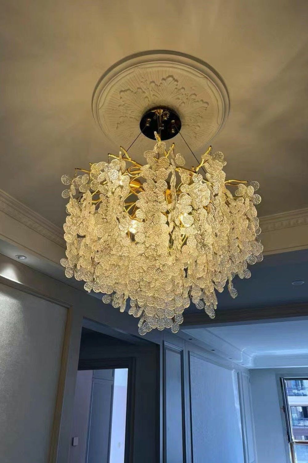 Shiro Noda Crystal Chandeliers - SamuLighting