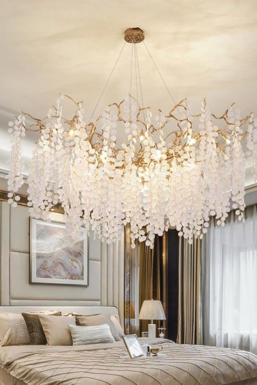 Shiro Noda Crystal Chandeliers - SamuLighting