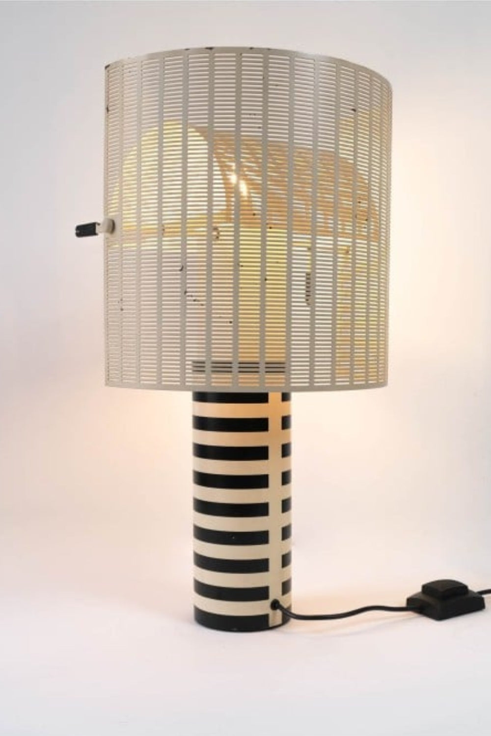 Shogun Table Lamp - SamuLighting