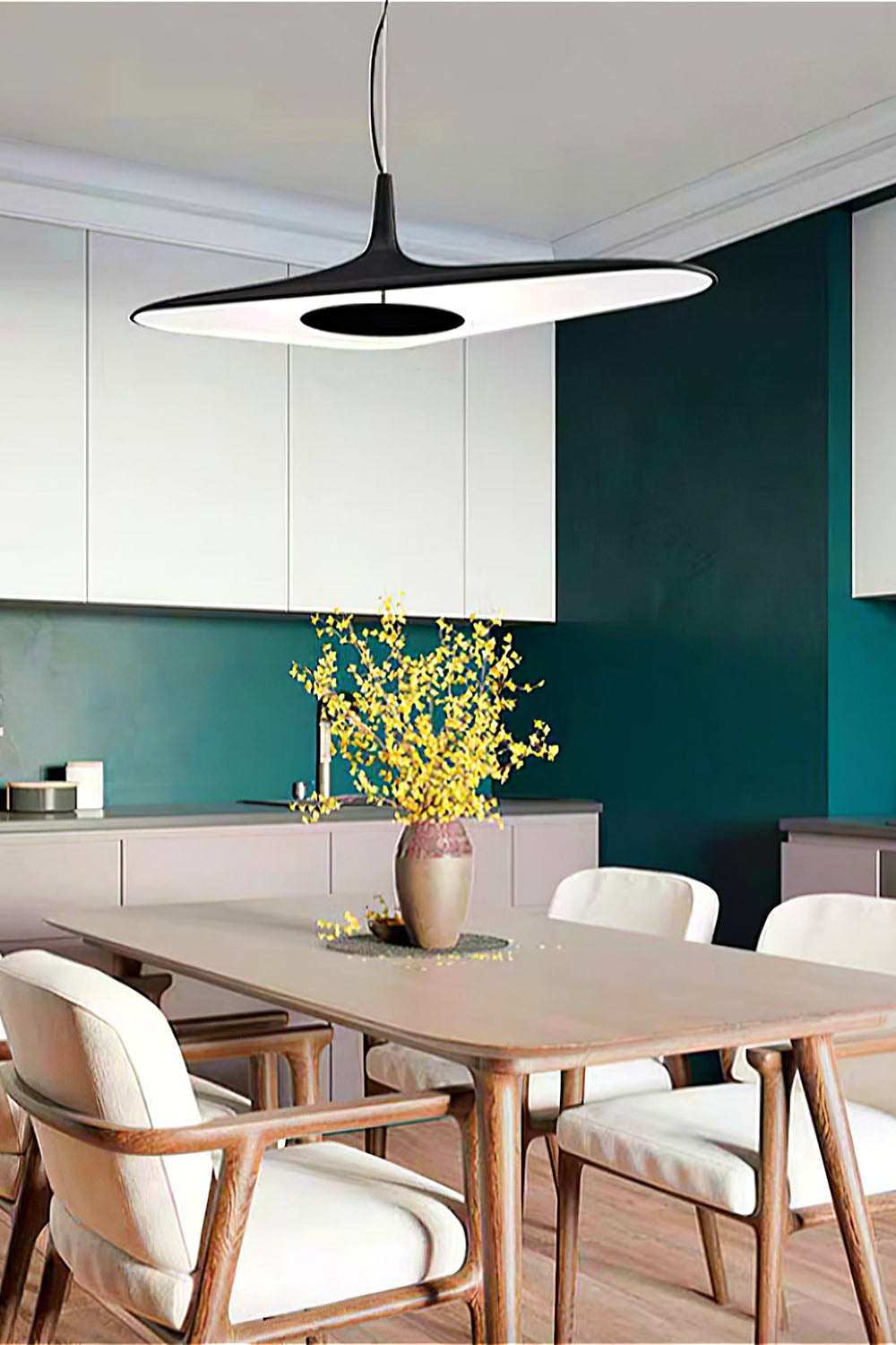Simple Aero Pendant Light