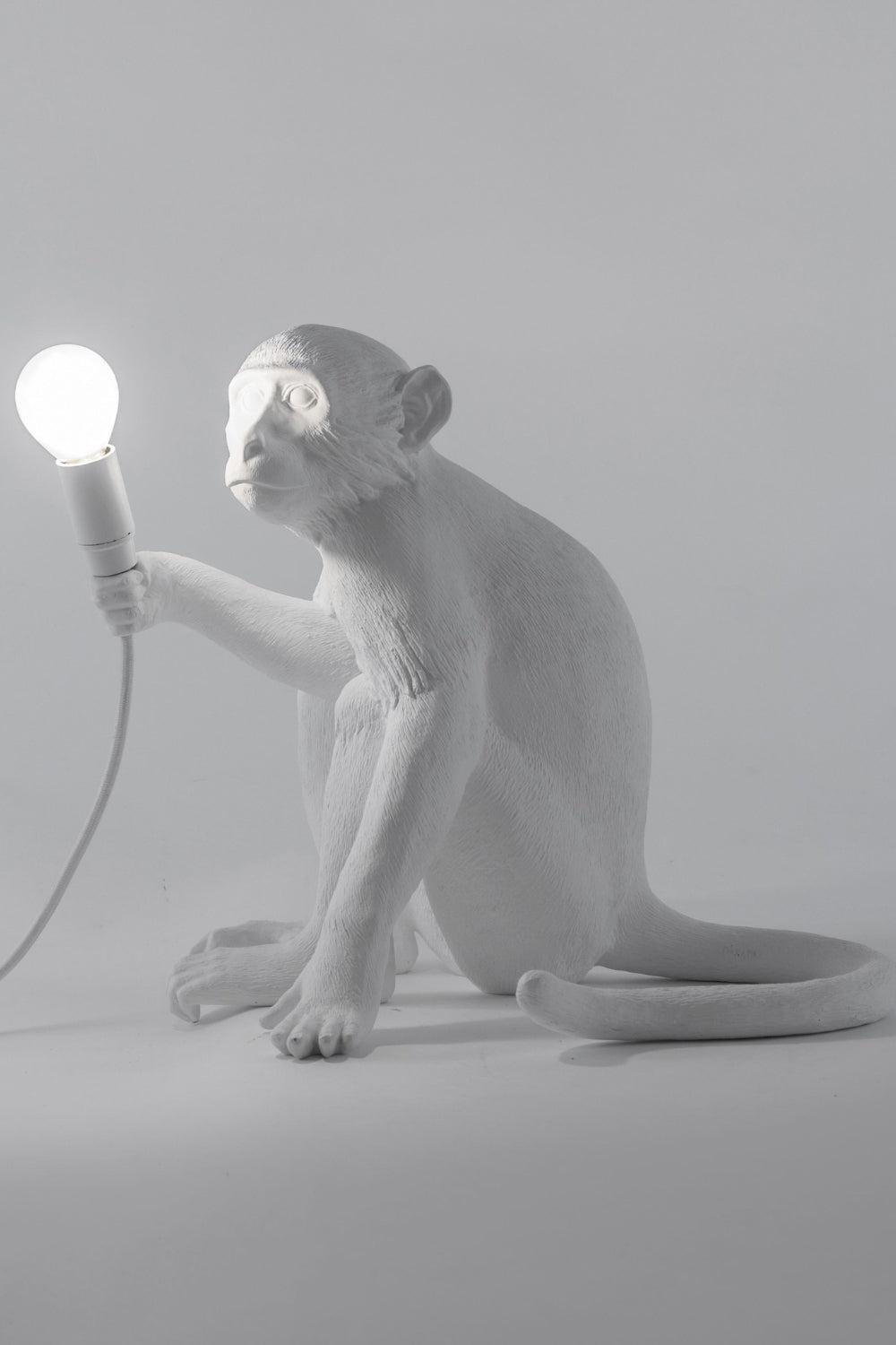 Sitting Monkey Lamp - SamuLighting