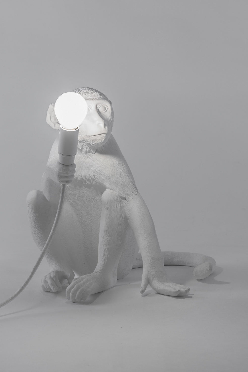 Sitting Monkey Lamp - SamuLighting