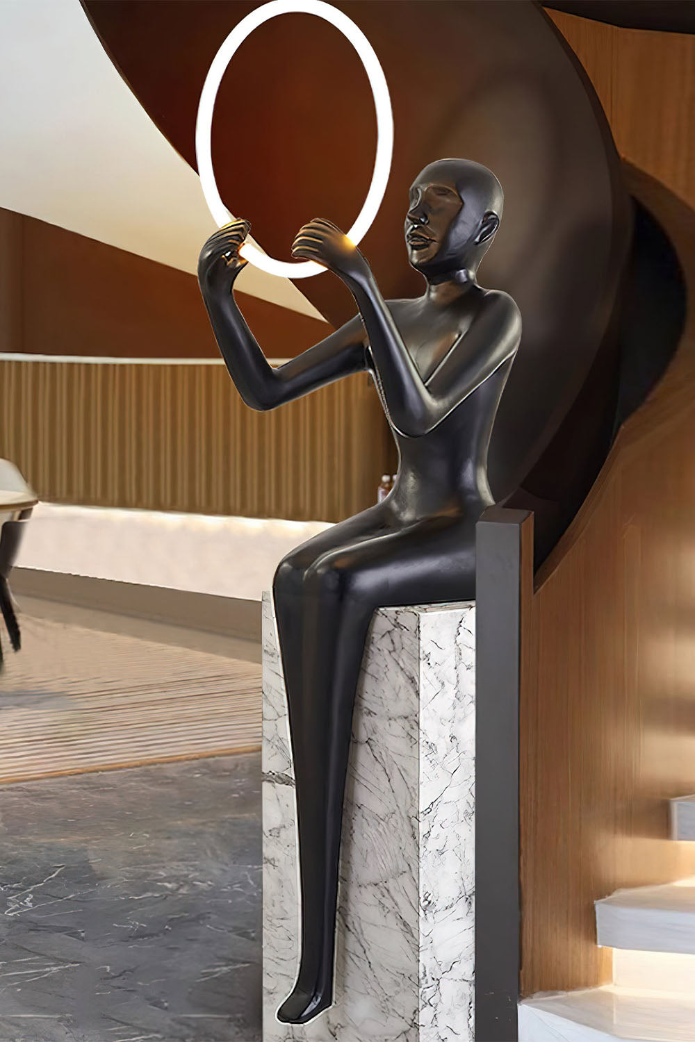 Sitting Sculpture Floor Lamp