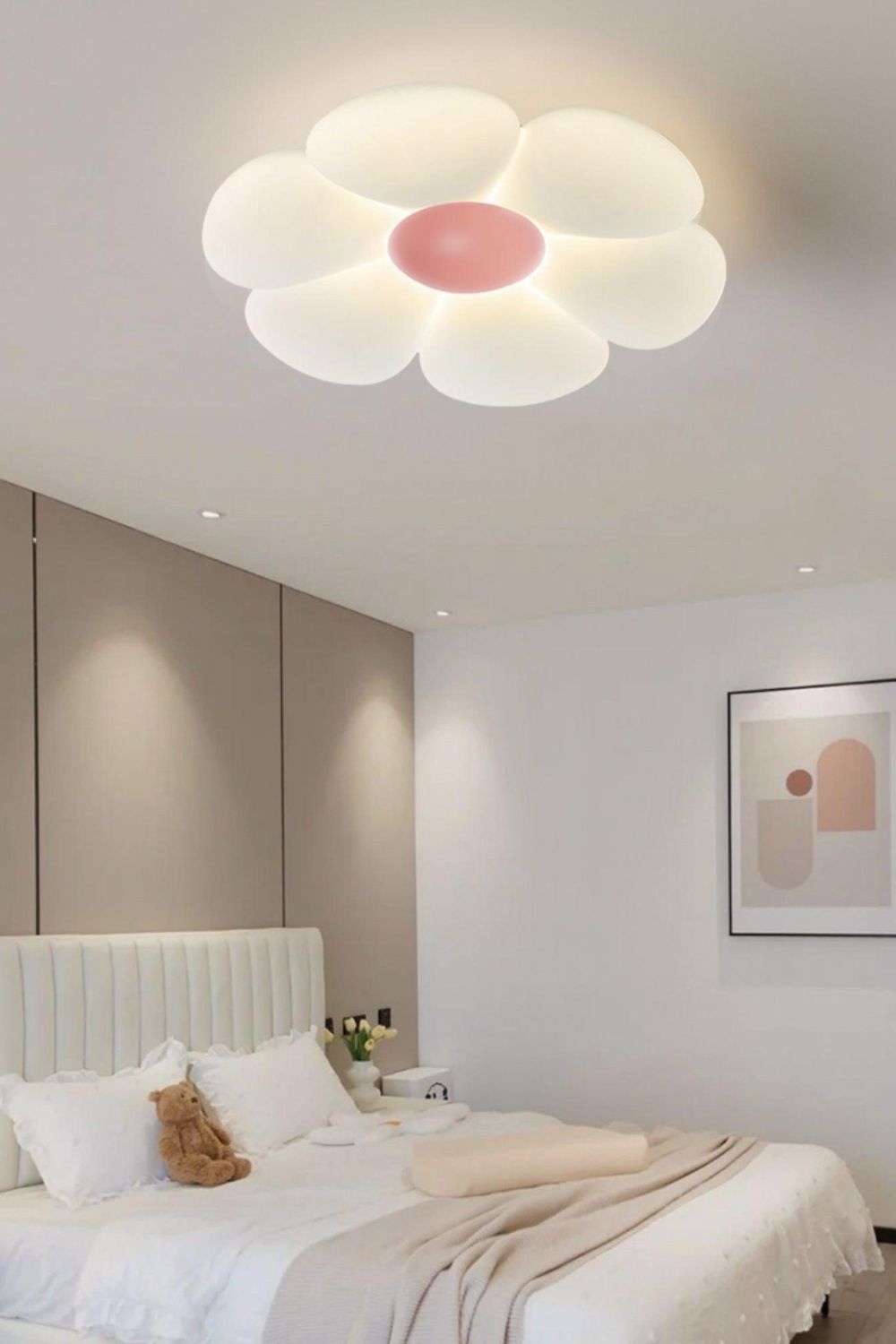 Six-leaf Flower Ceiling Lamp