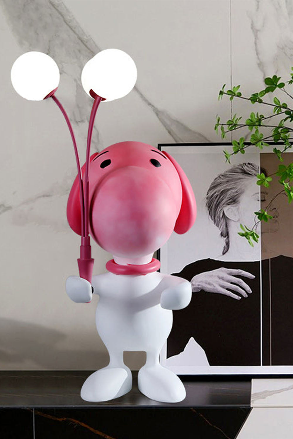 Snoopy Sculpture Table Lamp