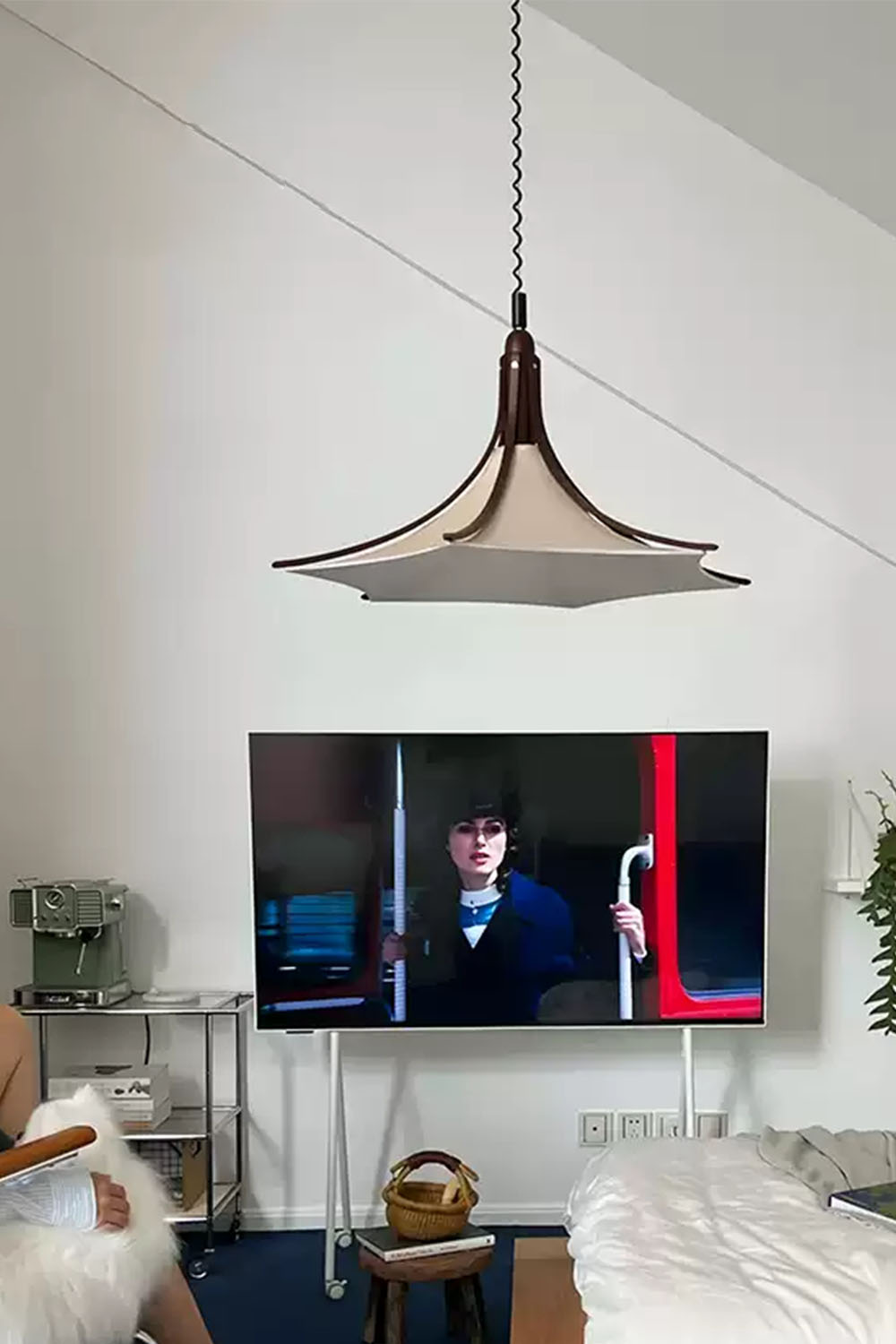 Solid Wood Vintage Trumpet Pendant Lamp