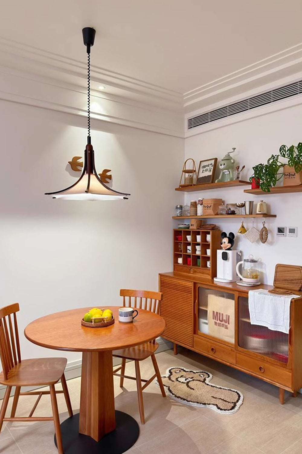 Solid Wood Vintage Trumpet Pendant Lamp