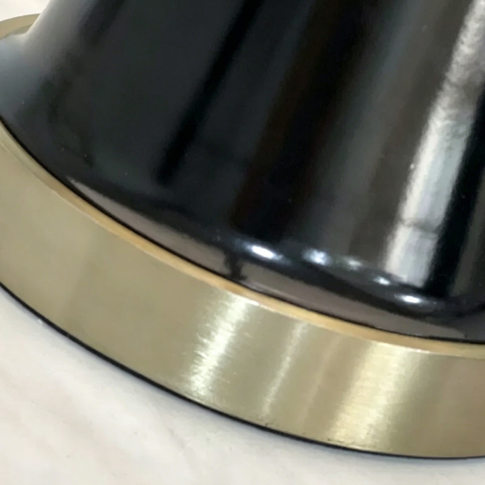 Tapered Black Lacquered Pillar