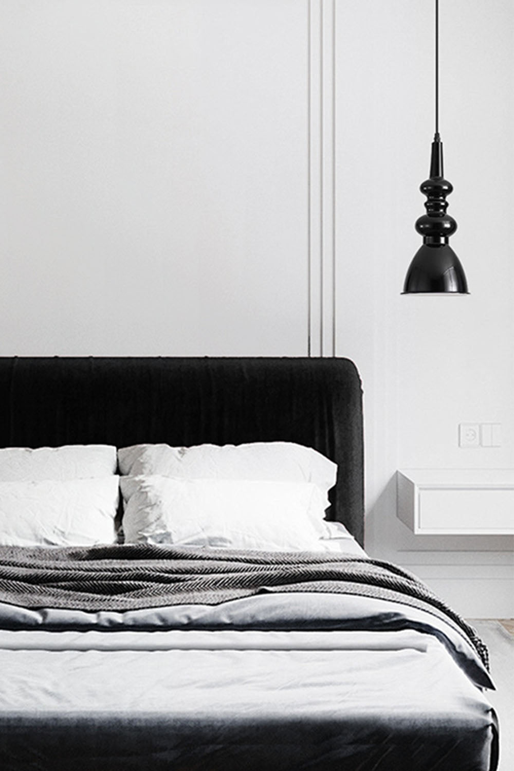 Svelte Noir Pendant Light