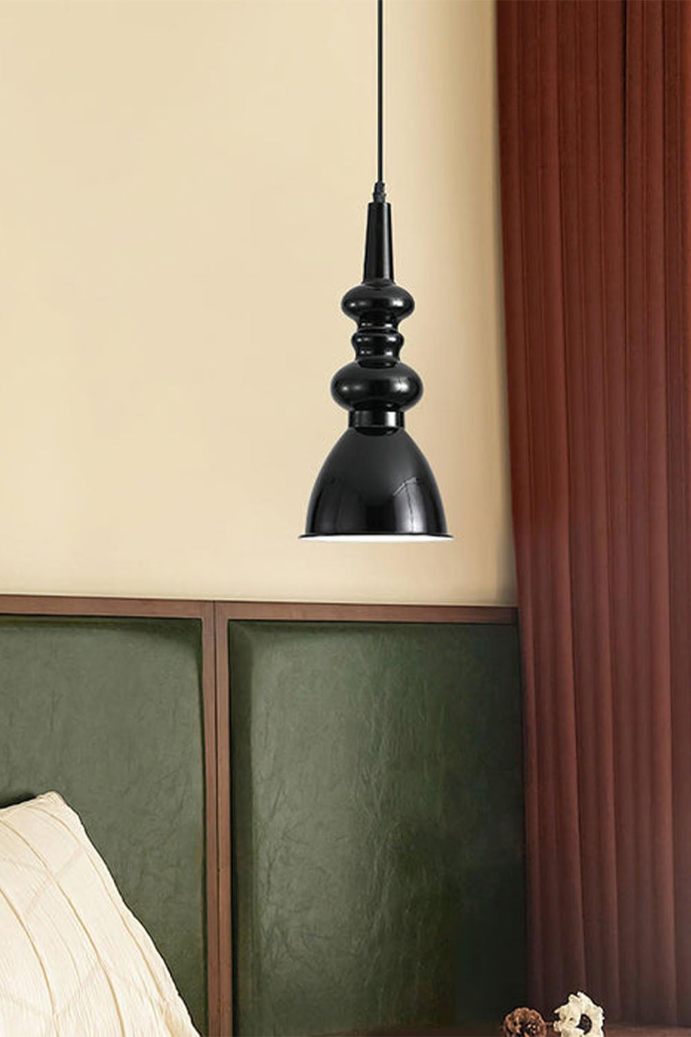 Svelte Noir Pendant Light