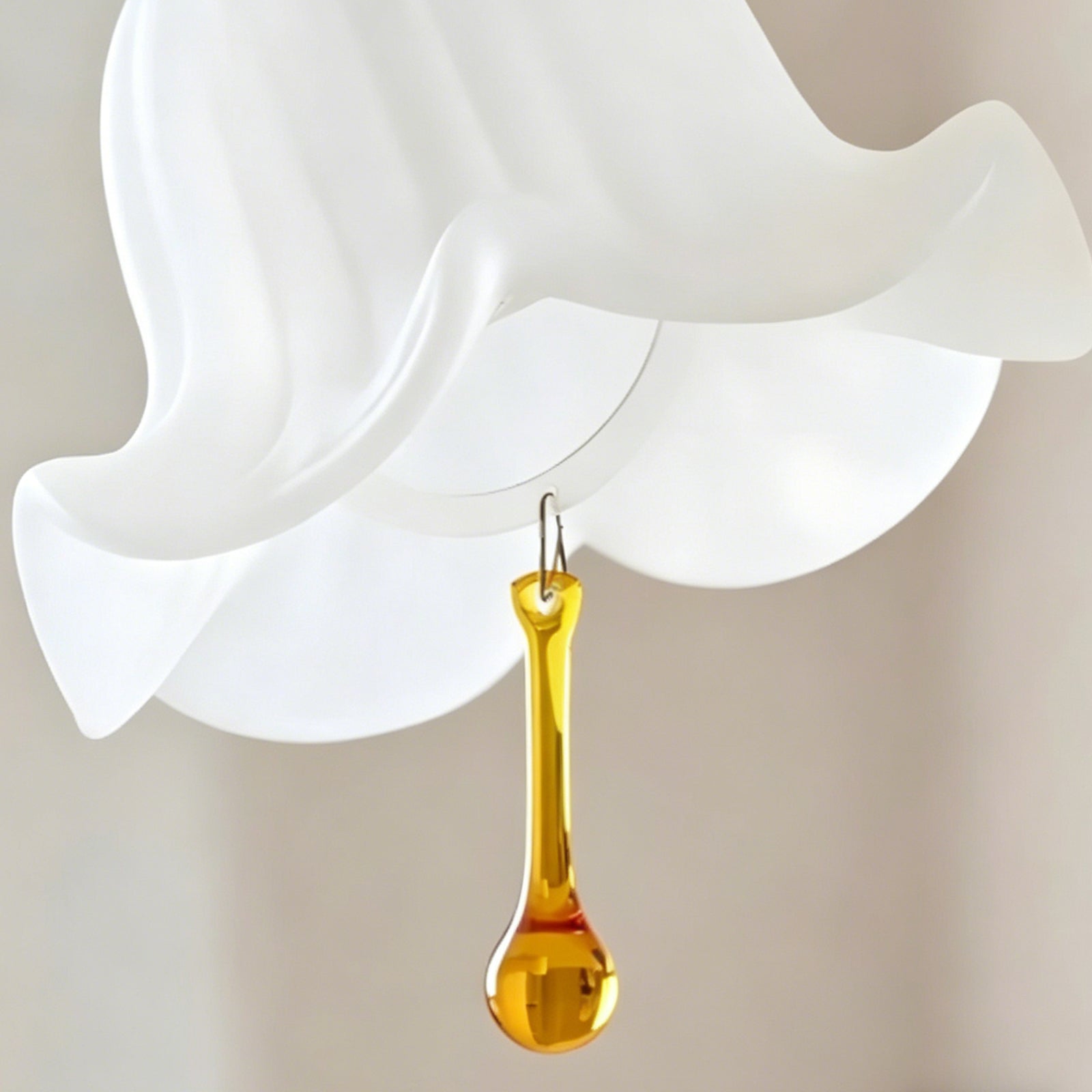 Resin Dewdrop Accent