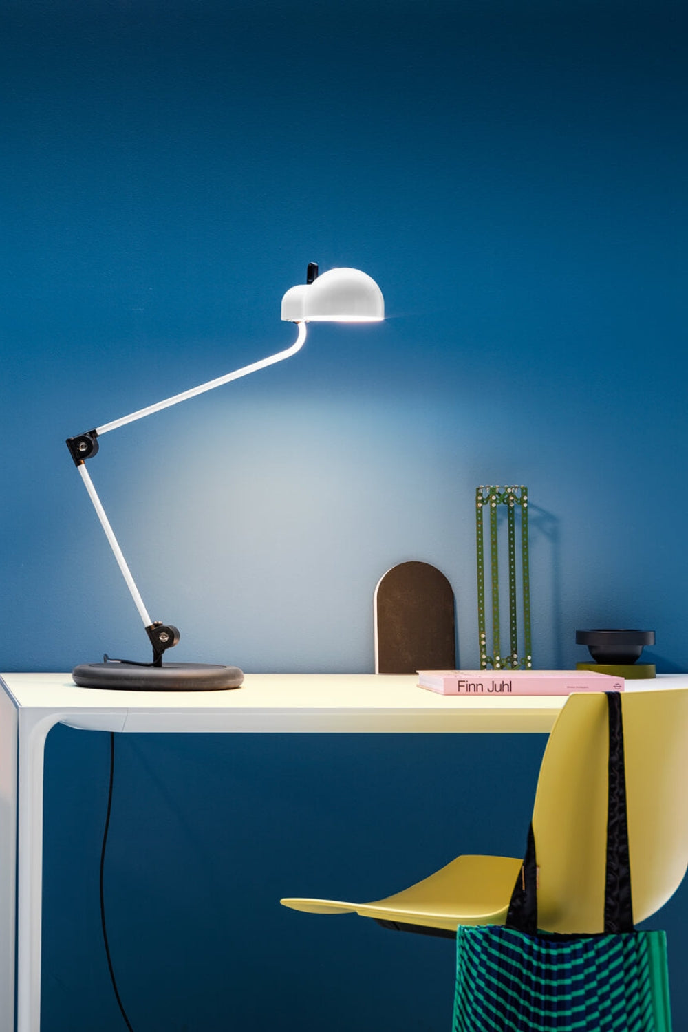 TOPO BASE TABLE LAMP - SamuLighting