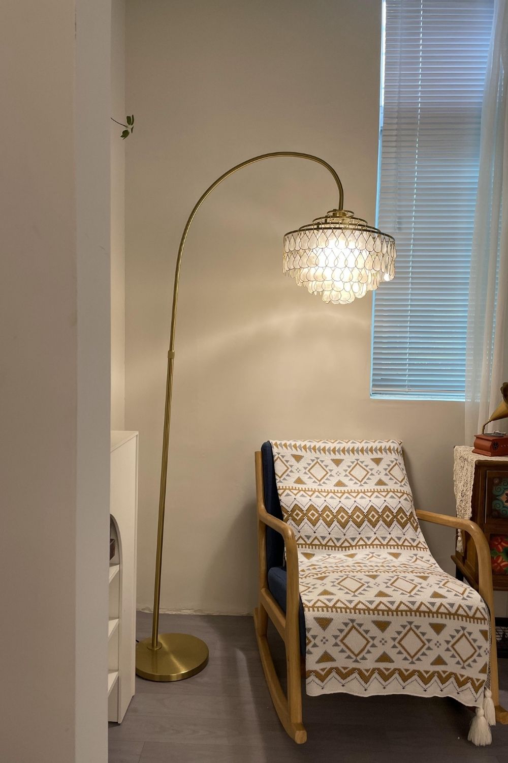 Teardrops Capiz Arc Floor Lamp