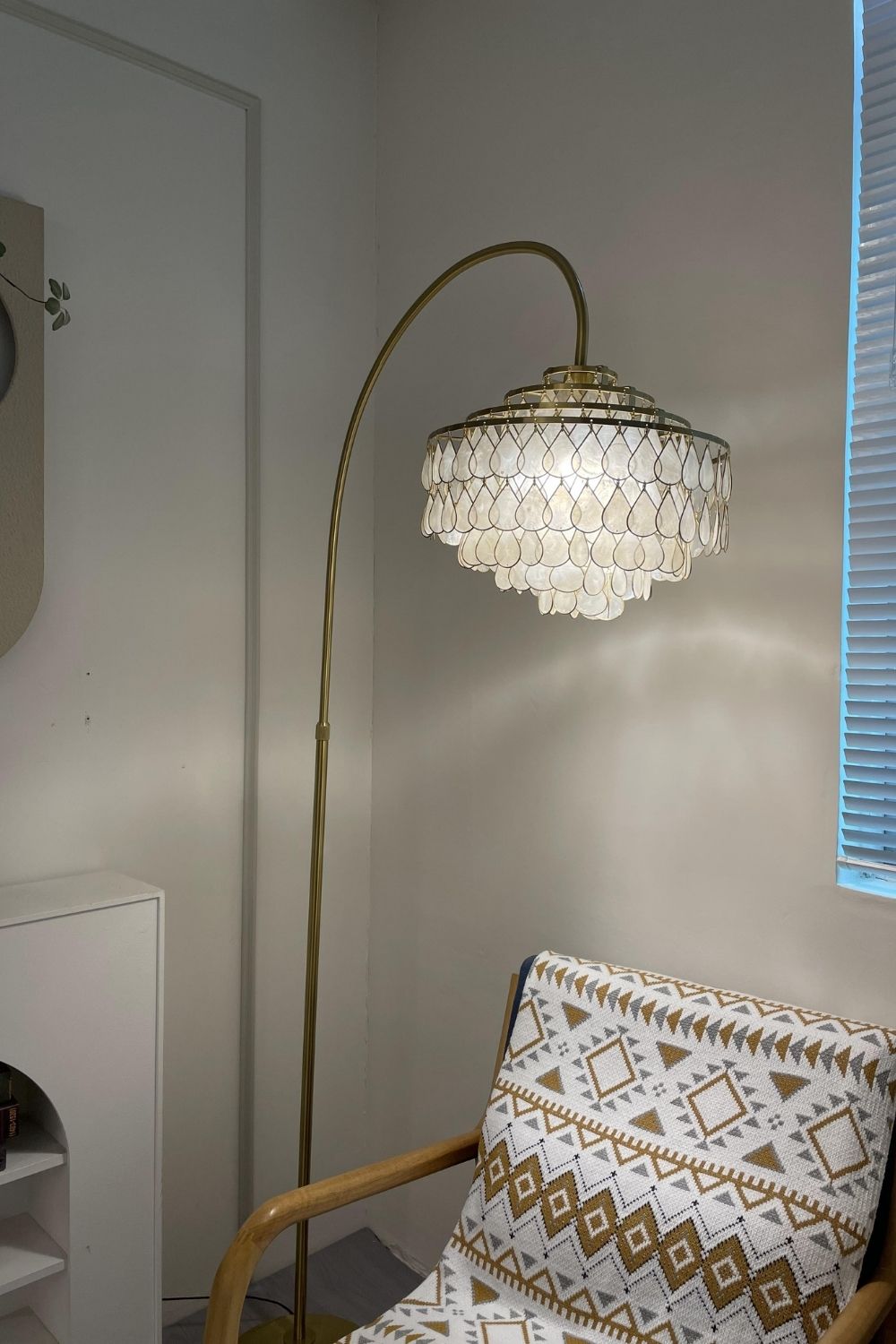 Teardrops Capiz Arc Floor Lamp