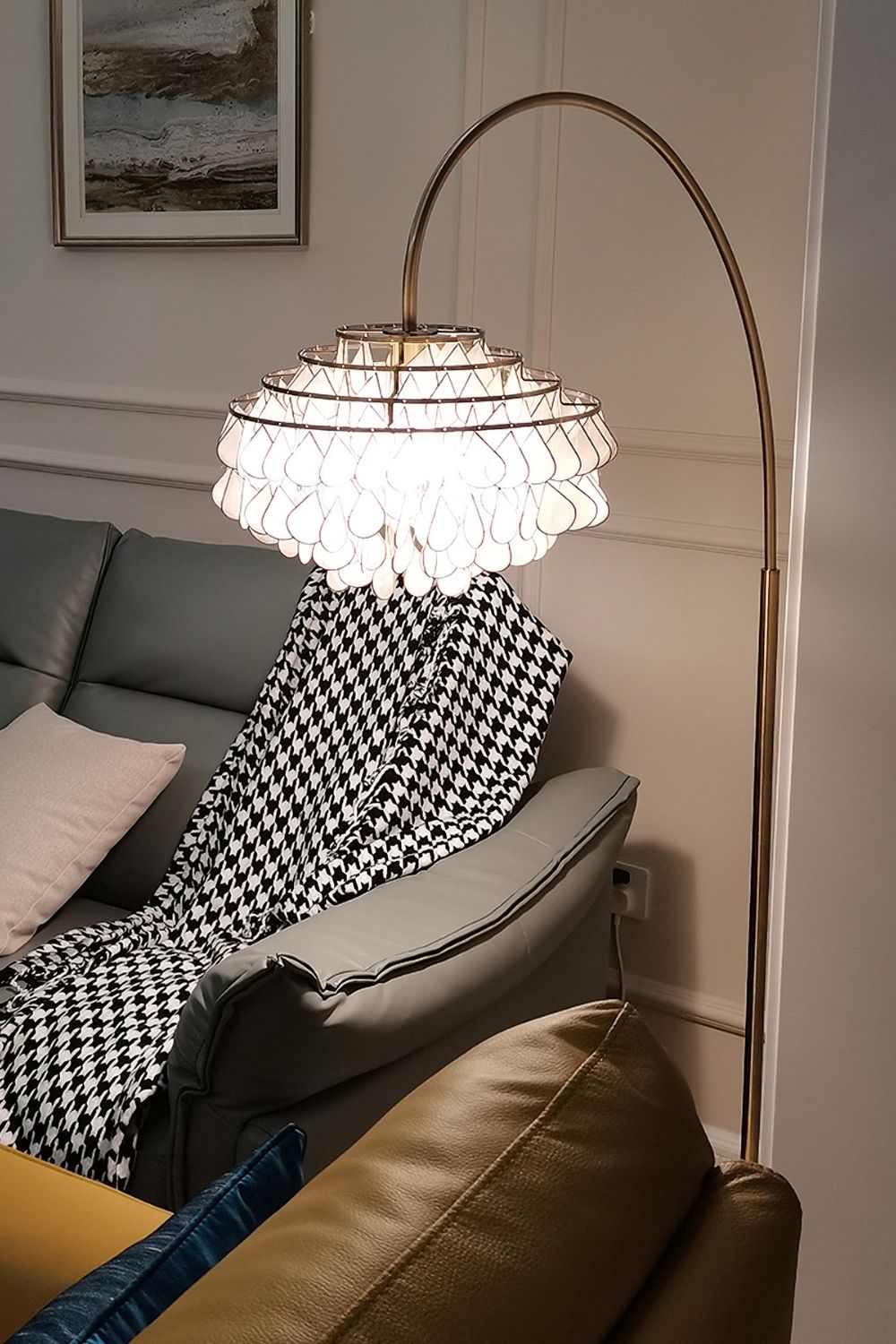 Teardrops Capiz Arc Floor Lamp
