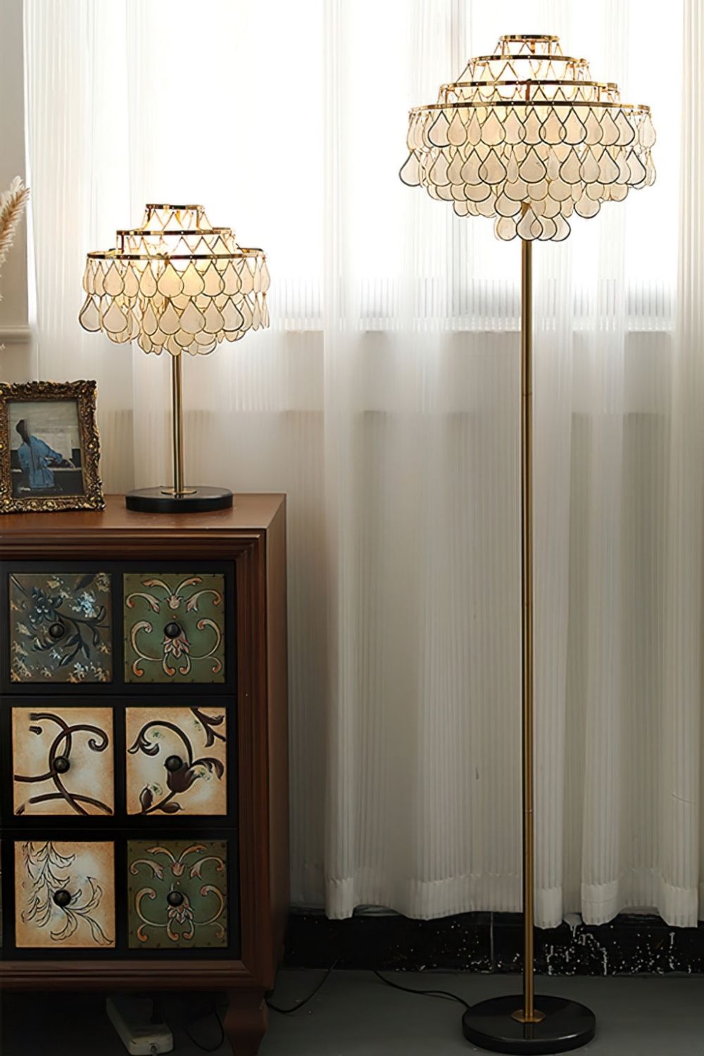 Teardrops Capiz Floor Lamp