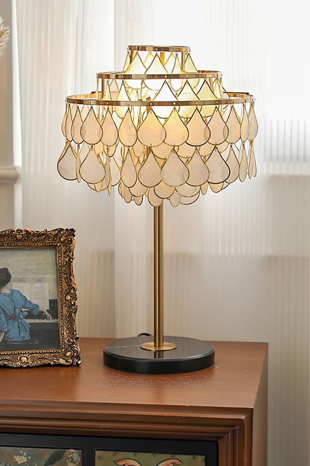 Teardrops Capiz Table Lamp