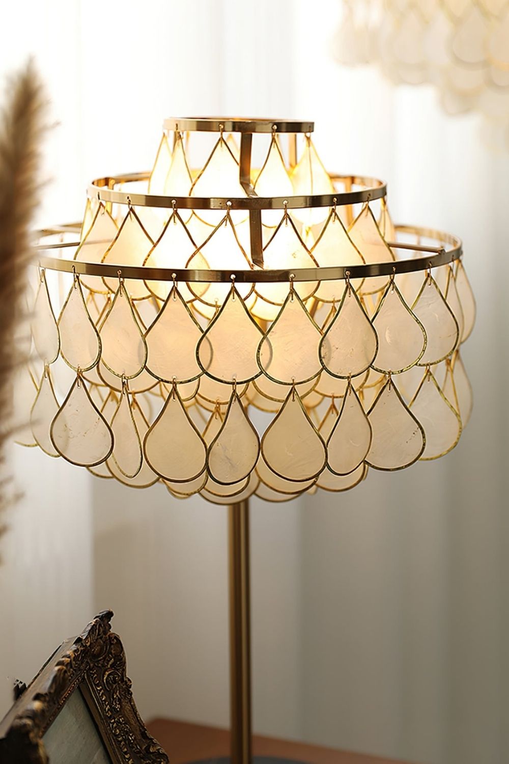 Teardrops Capiz Table Lamp