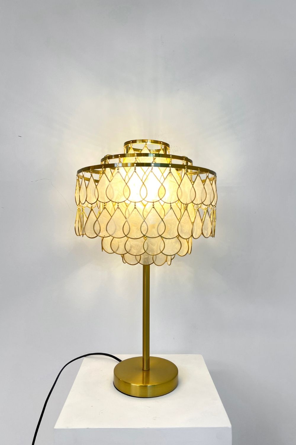 Teardrops Capiz Table Lamp