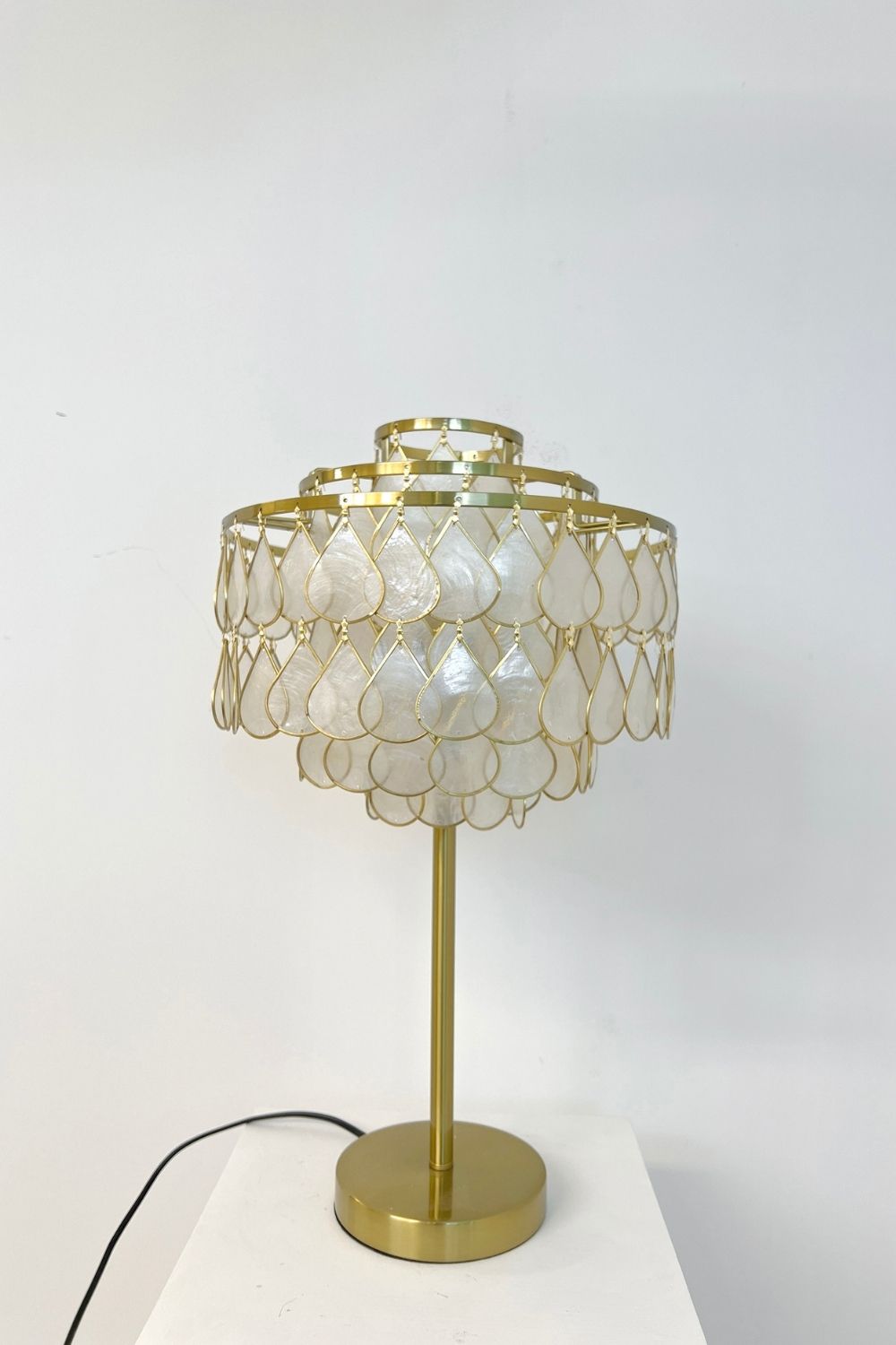 Teardrops Capiz Table Lamp