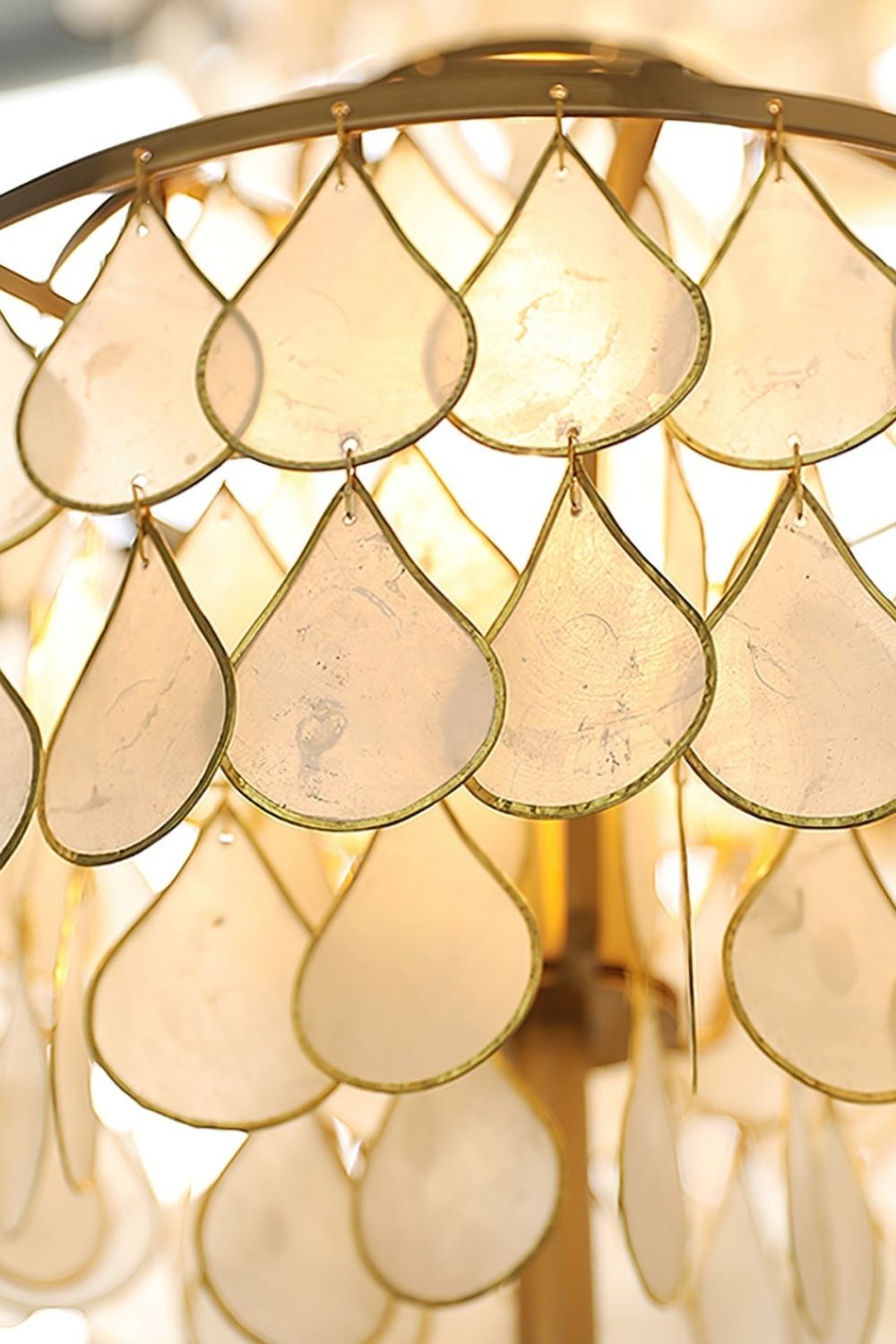 Teardrops Capiz Table Lamp