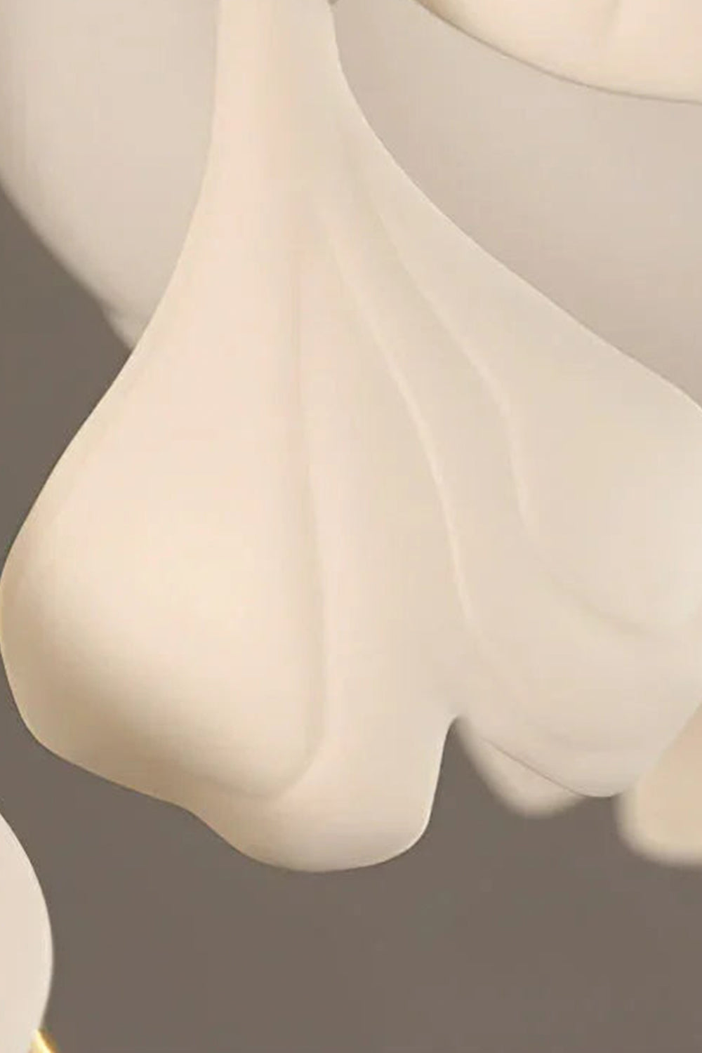 The Golden Gingko Halo Pendant Light |Ceramics detail | Samu Lamp