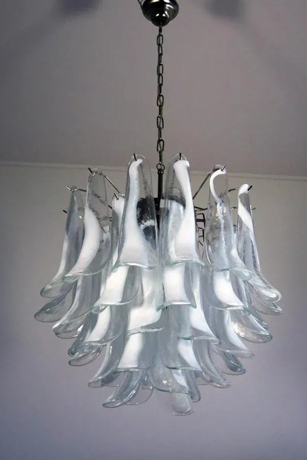 Murano Tiered White Petals Chandelier