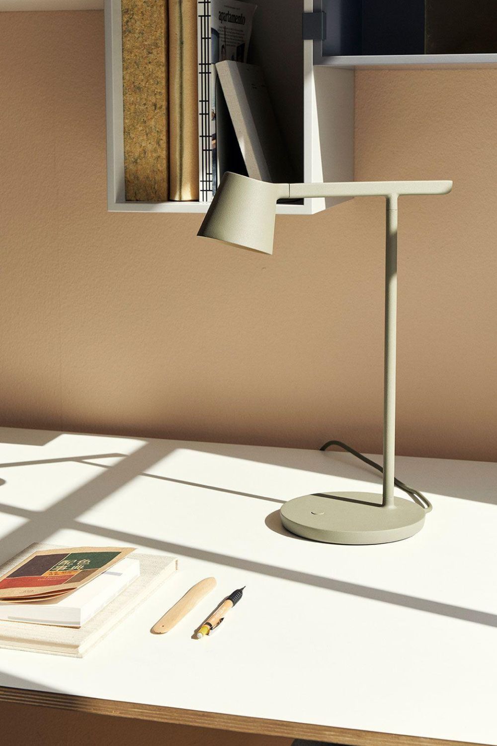 Tip Table Lamp - SamuLighting