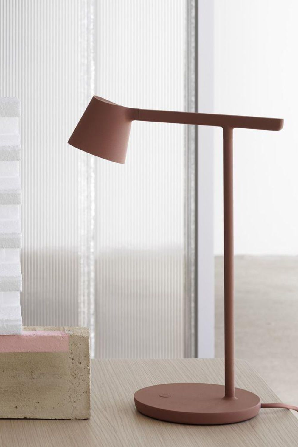 Tip Table Lamp - SamuLighting