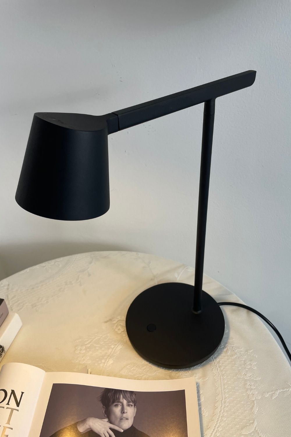 Tip Table Lamp - SamuLighting