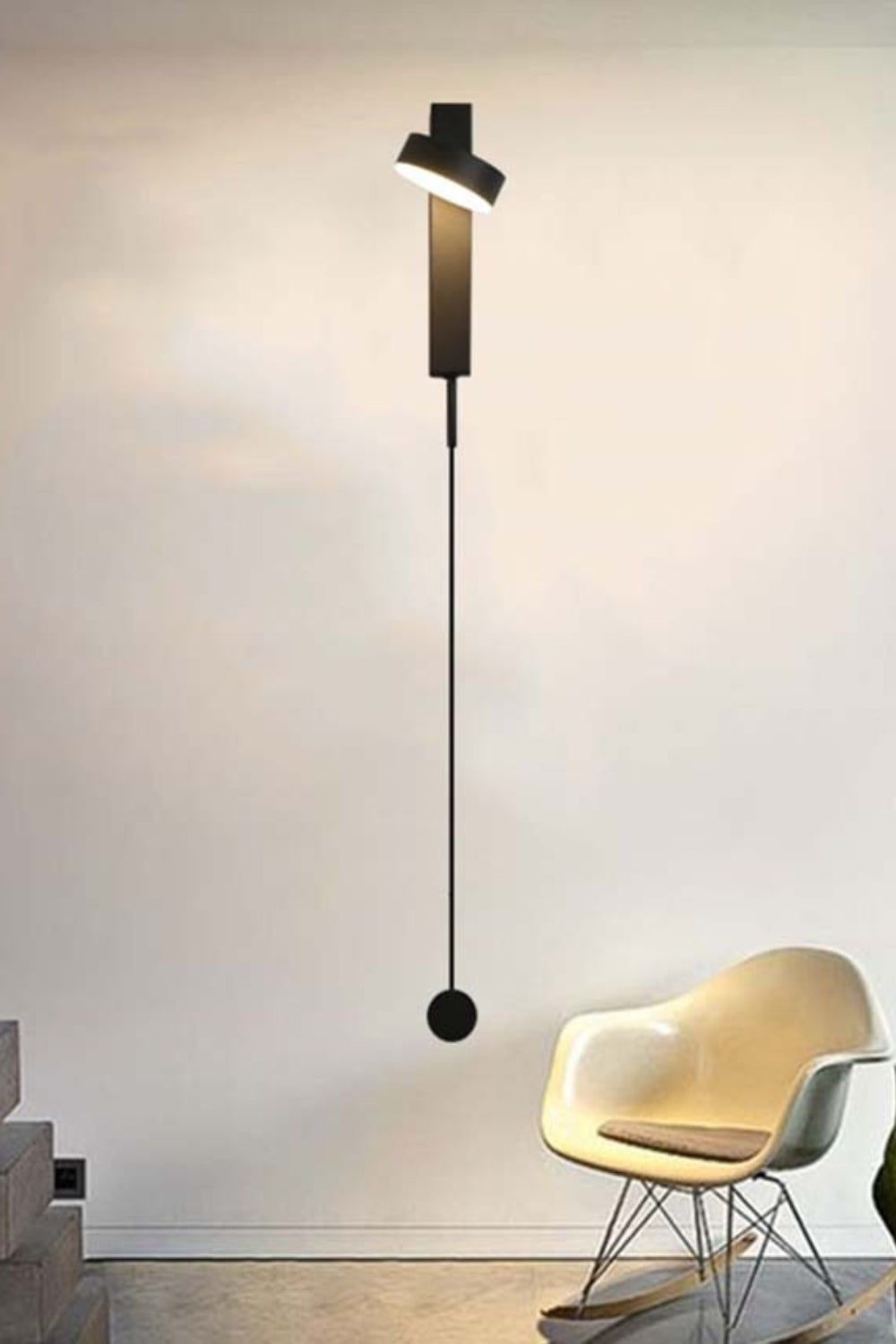 Tournant Wall Light