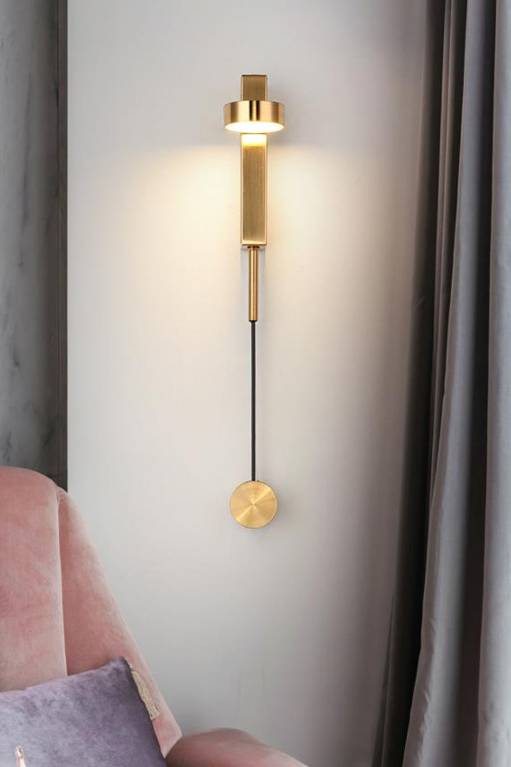 Tournant Wall Light