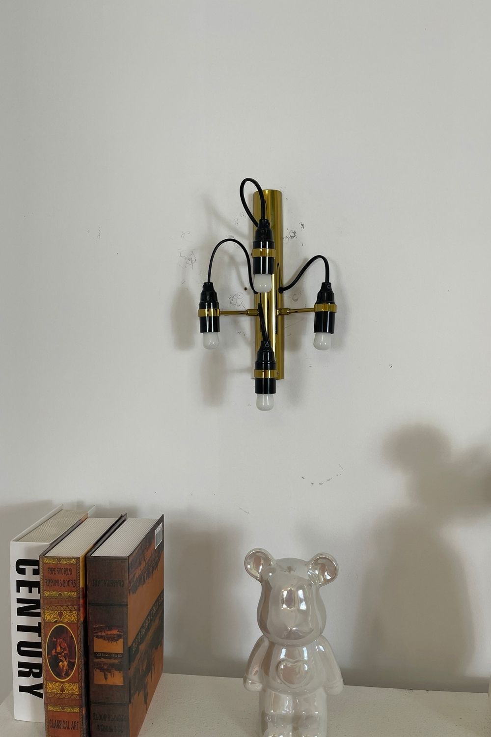 Traditional Mid-century 2097 Wall Lamp