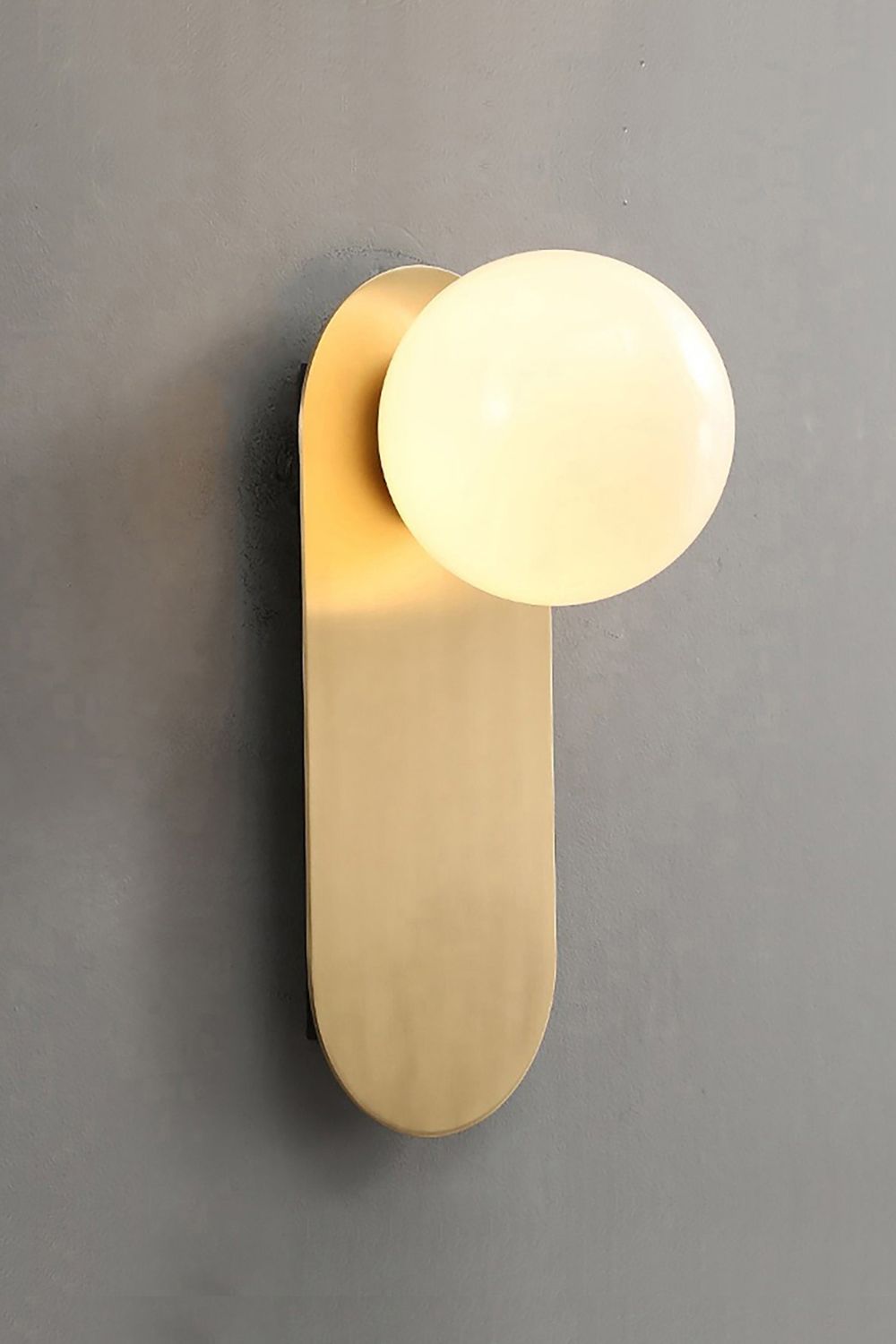 Flat Base Globe Sconce - SamuLighting