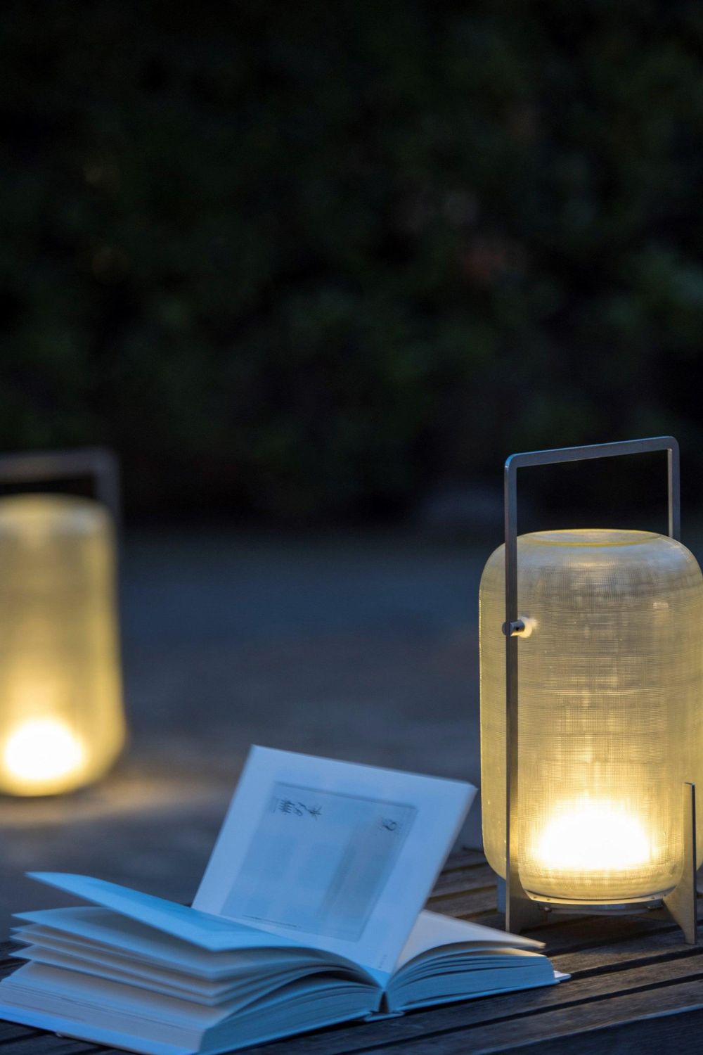 Twilight Lantern Rechargeable Table Light - SamuLighting