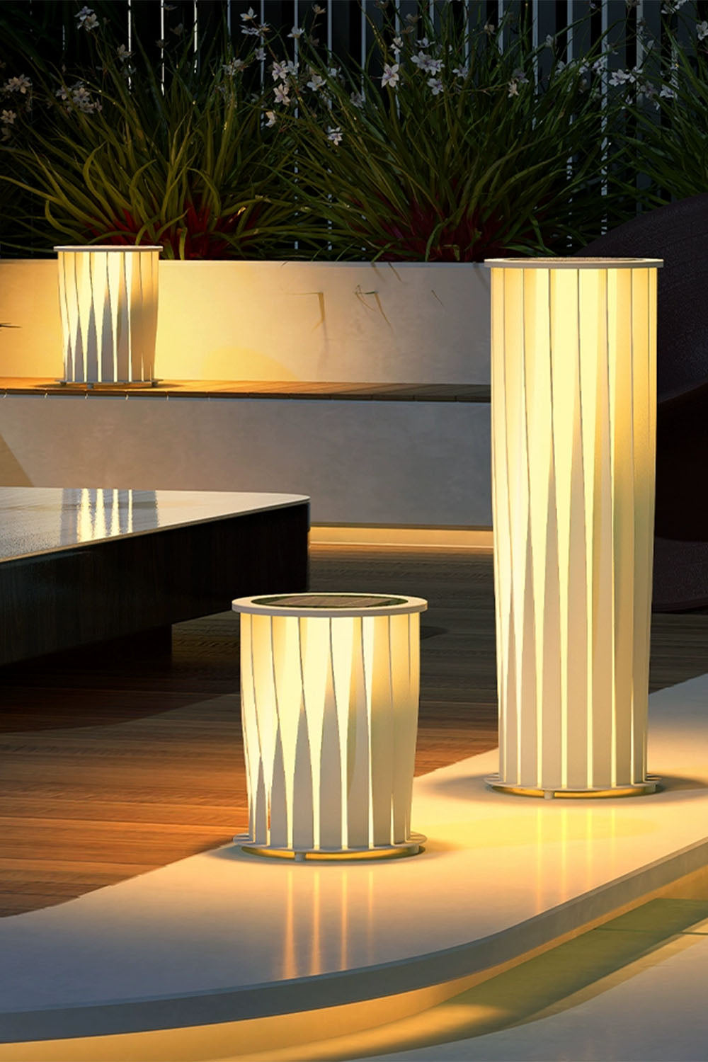 Twisted Acrylic Lantern Lawn Light