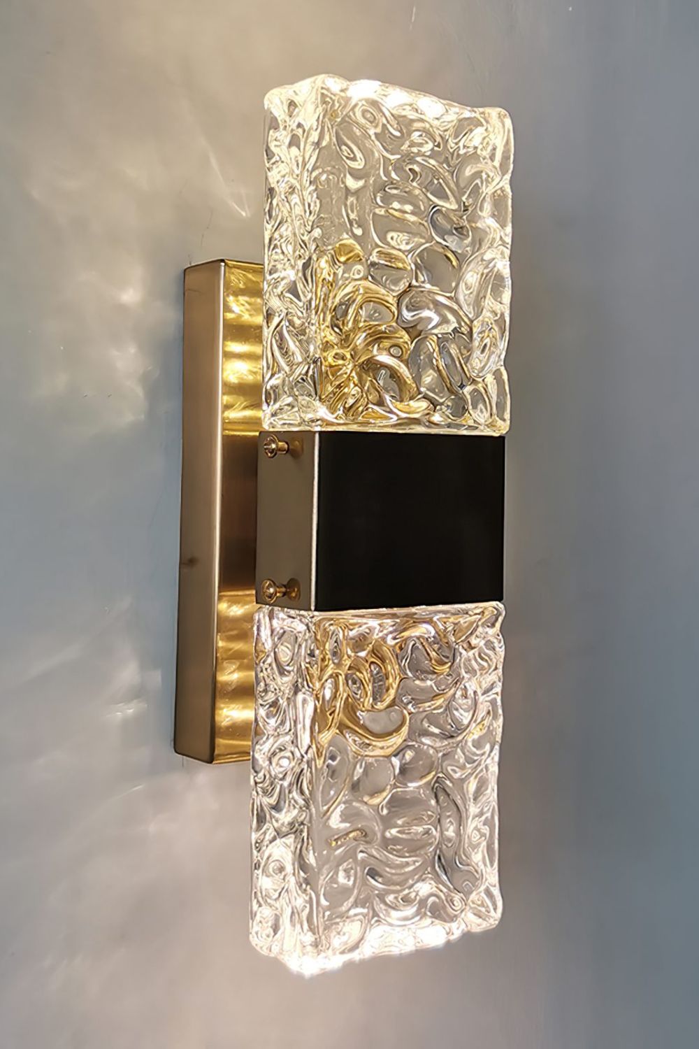 Vega Wall Lamp - SamuLighting